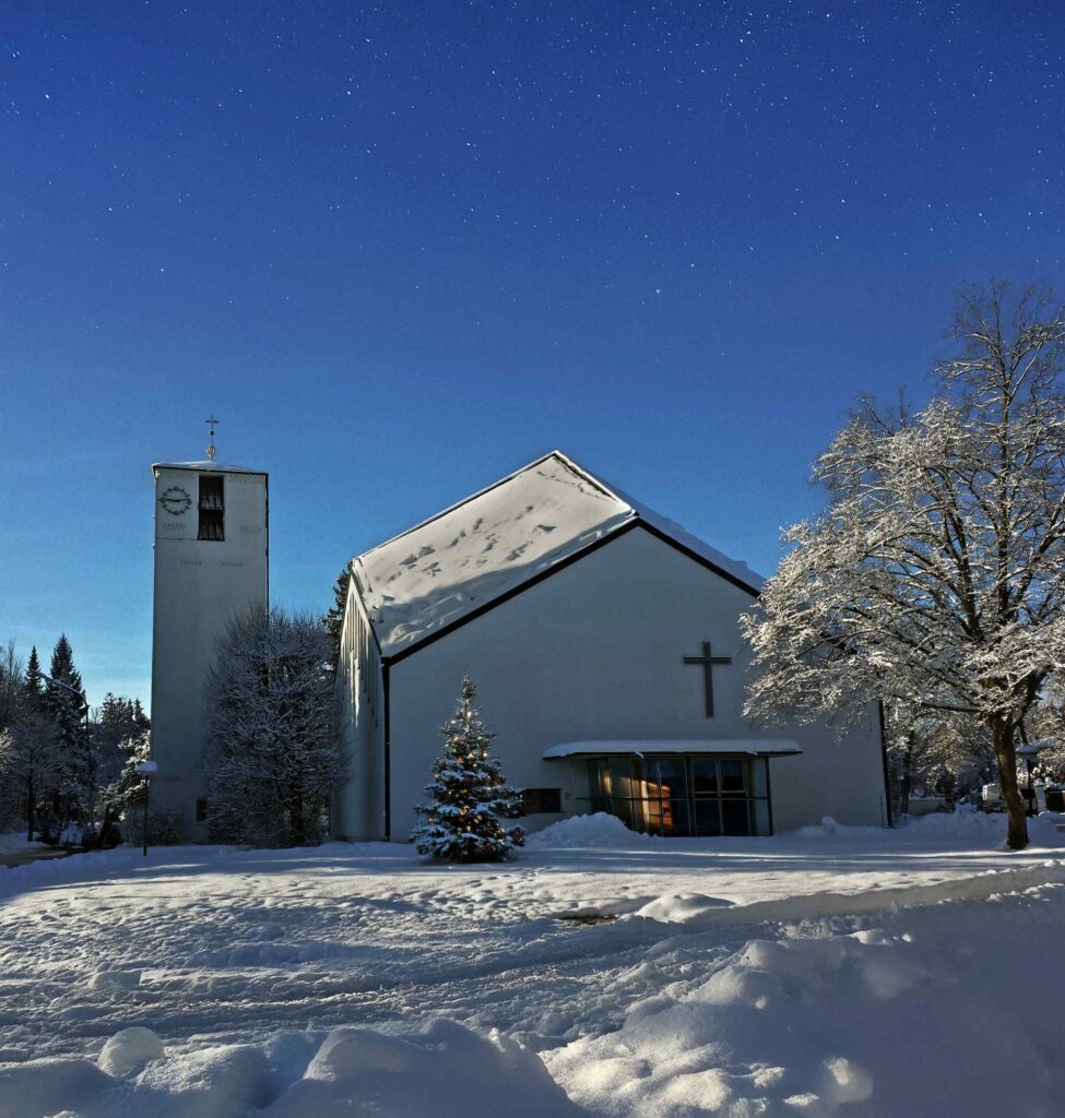 Maria Königin_Winter_Kachel_edit